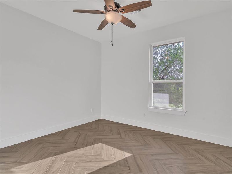 Spacious, unfurnished interior of a new home in , Granbury (Image 18). Spacious, unfurnished interior of a new home in , Granbury (Image 18).
