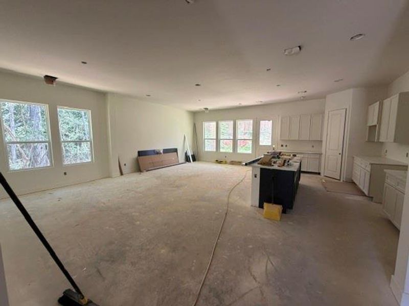 Kitchen & Living Area