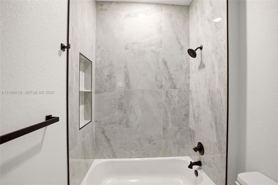 Image 32 of a home in .