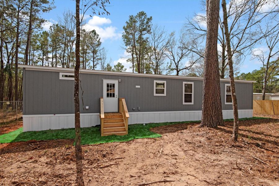 Exterior details and patio area of a home in , Magnolia (Image 21).