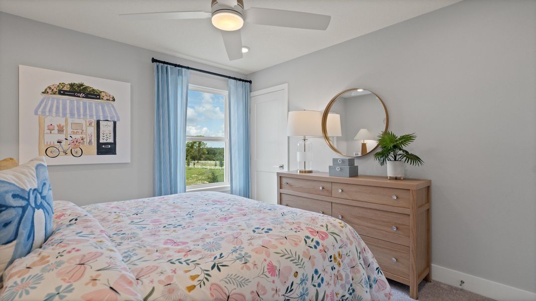 Representative furnished interior of a home built from the Sweetgum by DRB Homes in Trailside, Mount Dora (Image 68).