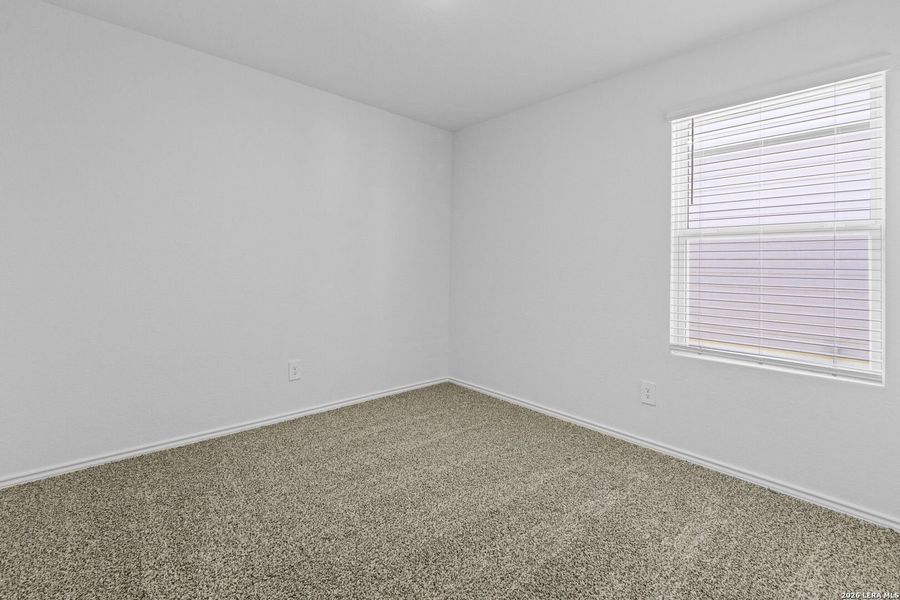 Spacious, unfurnished interior of a new home in Hickory Ridge, Elmendorf (Image 14).