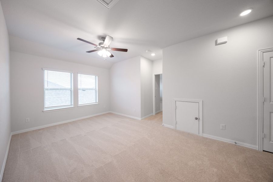 Spacious, unfurnished interior of a new home in Churchill, Anna (Image 16). Spacious, unfurnished interior of a new home in Churchill, Anna (Image 16).