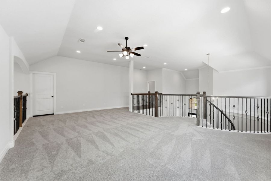 Spacious, unfurnished interior of a new home in Bridgeland 50′, Cypress (Image 34).