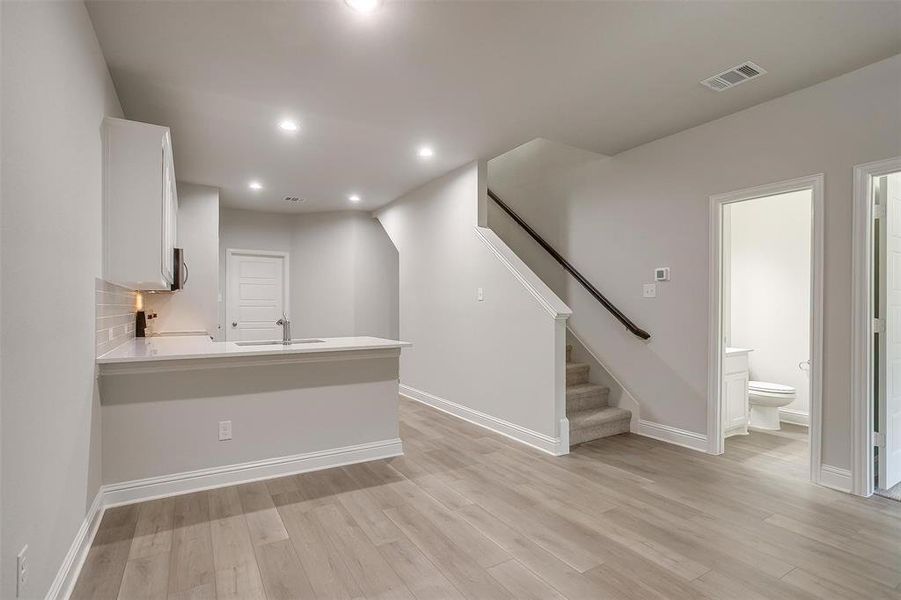 Image 37 of a home in Knight's Landing on Eden Road. Image 37 of a home in Knight's Landing on Eden Road.