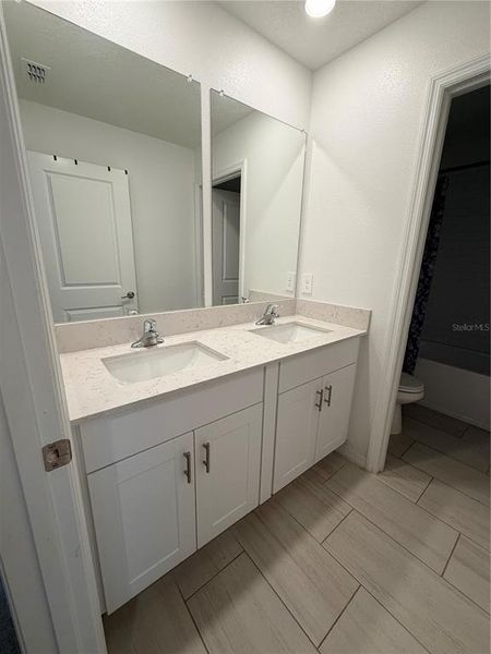Furnished interior view inside a new home in , Parrish (Image 9).