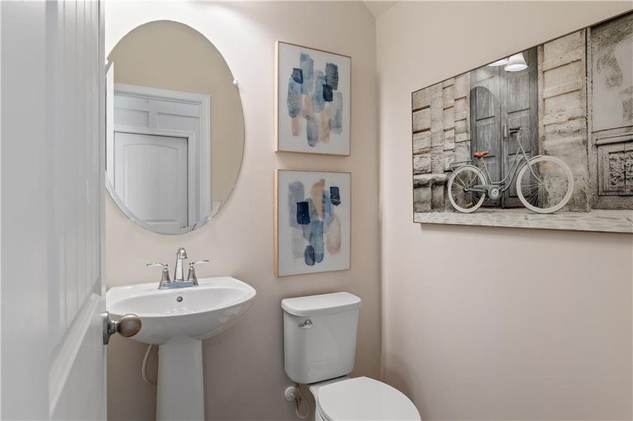 Furnished interior view inside a new home in Enclave at Evergreen, Fairburn (Image 8).