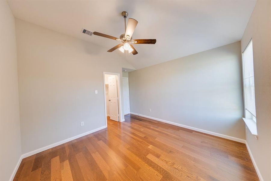 This inviting bedroom offers ample space and features a private closet for added convenience. Its direct connection to the Jack and Jill bathroom ensures easy access, making it perfect for family living. The generous layout creates a comfortable atmosphere, ideal for relaxation and rest.