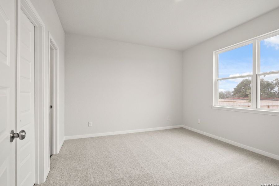 Spacious, unfurnished interior of a new home in Abbott Place, St. Hedwig (Image 22).