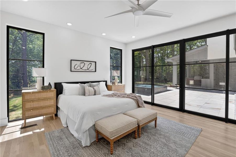 Furnished interior view inside a new home in , Alpharetta (Image 62).
