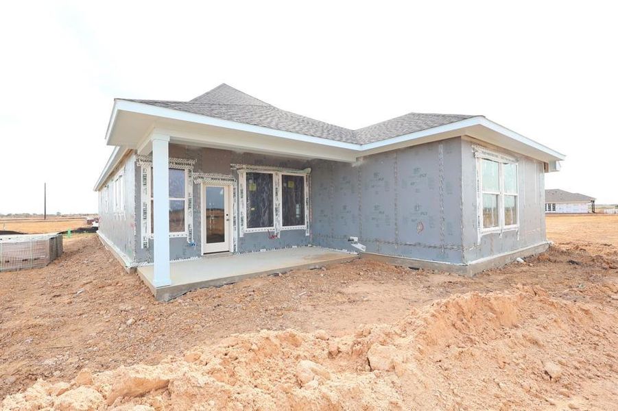 Exterior details and patio area of a home in The Grand Prairie 50’, Hockley (Image 2). Exterior details and patio area of a home in The Grand Prairie 50’, Hockley (Image 2).