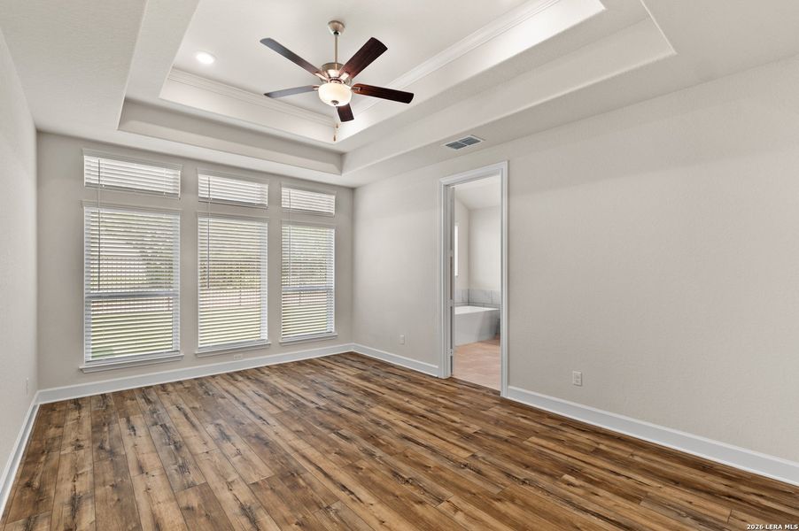 Spacious, unfurnished interior of a new home in Ventana, Bulverde (Image 27). Spacious, unfurnished interior of a new home in Ventana, Bulverde (Image 27).