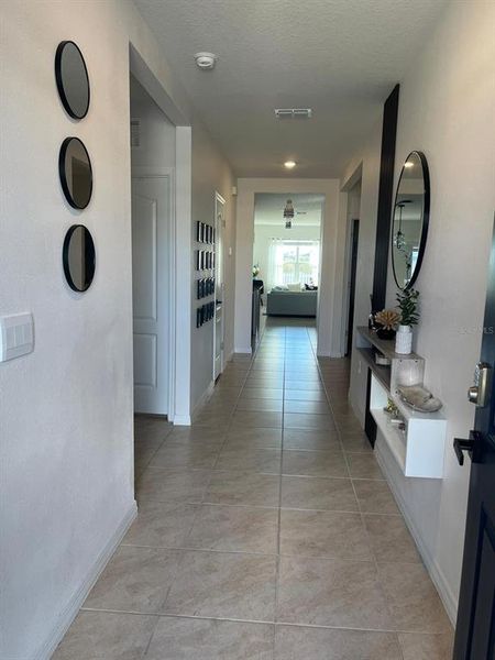 Furnished interior view inside a new home in Kindred, Kissimmee (Image 4).