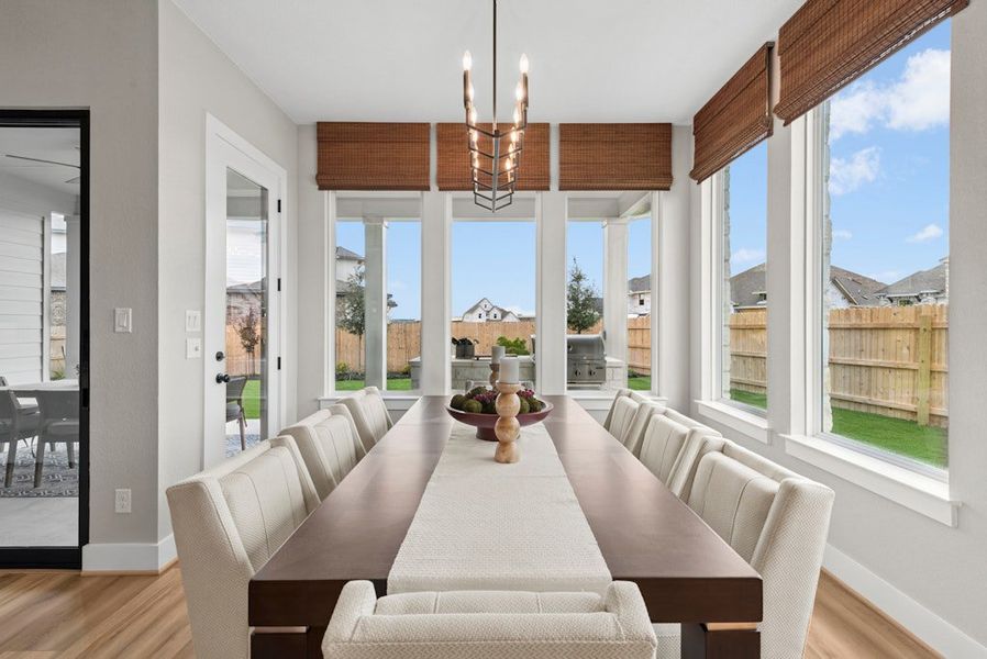 Representative furnished interior of a home built from the Oltorf by Scott Felder Homes in Foxbrook, Cibolo (Image 17).