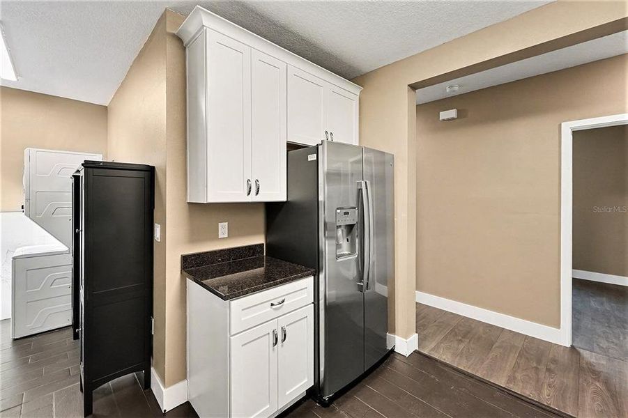 Furnished interior view inside a new home in , Clearwater (Image 9).