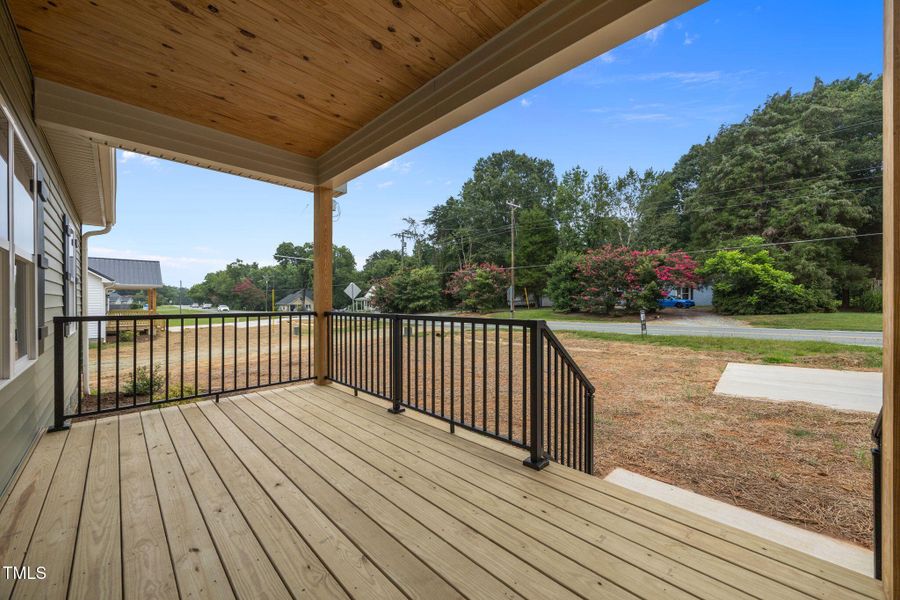 37-web-or-mls-IMG_6038 37-web-or-mls-IMG_6038