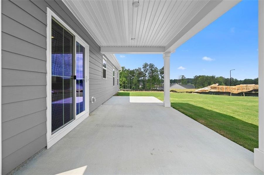 Exterior details and patio area of a home in , Dallas (Image 24).
