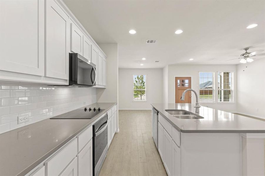 4509 Avion-Kitchen-3