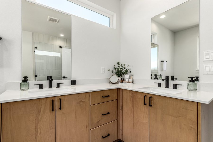 Furnished interior view inside a new home in West Grange, Longmont (Image 29).