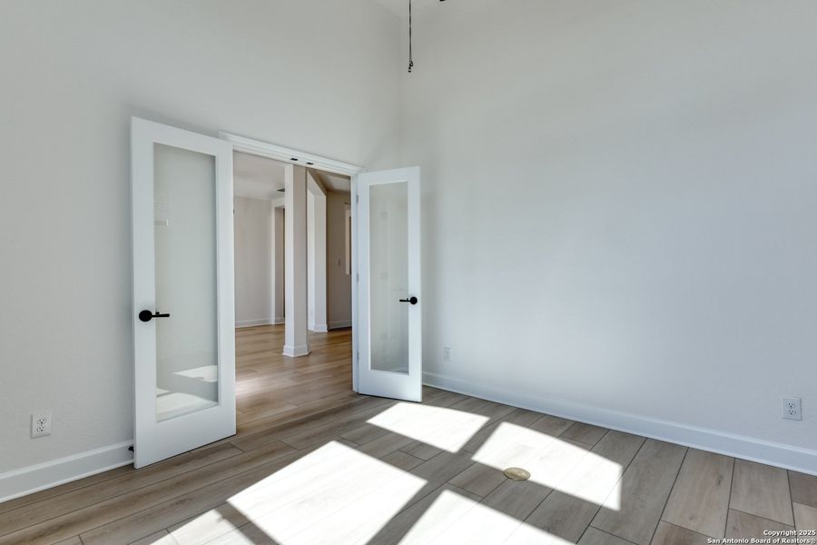 Spacious, unfurnished interior of a new home in Megan's Landing 70's, Castroville (Image 31).