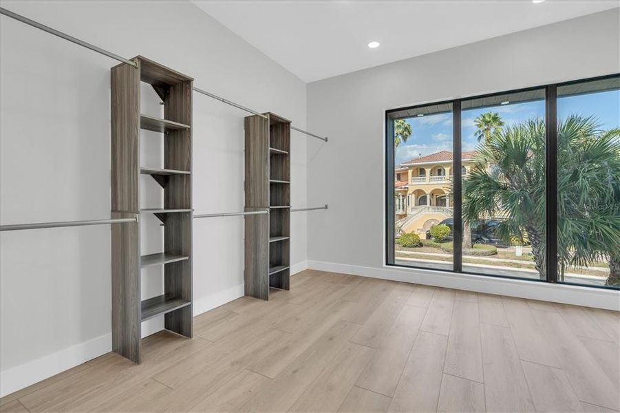 Image 51 of a home in .