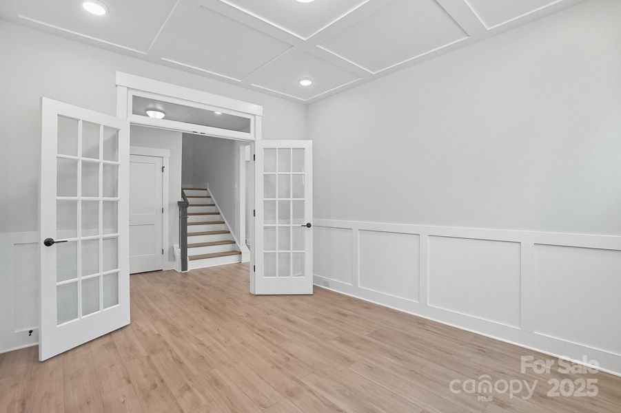 Image 44 of a home in Villas at Prestwick.