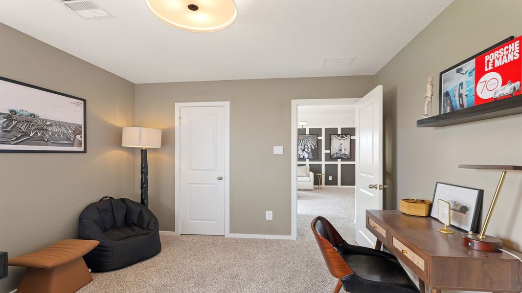 Furnished interior view inside a new home in Cypress Green, Tomball (Image 30).