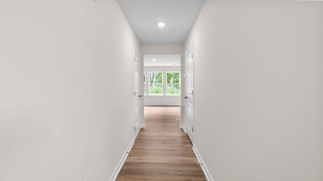 Spacious, unfurnished interior of a new home in Durbin Meadows, Fountain Inn (Image 15).