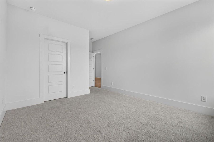 Spacious, unfurnished interior of a new home in , Ravenel (Image 36). Spacious, unfurnished interior of a new home in , Ravenel (Image 36).