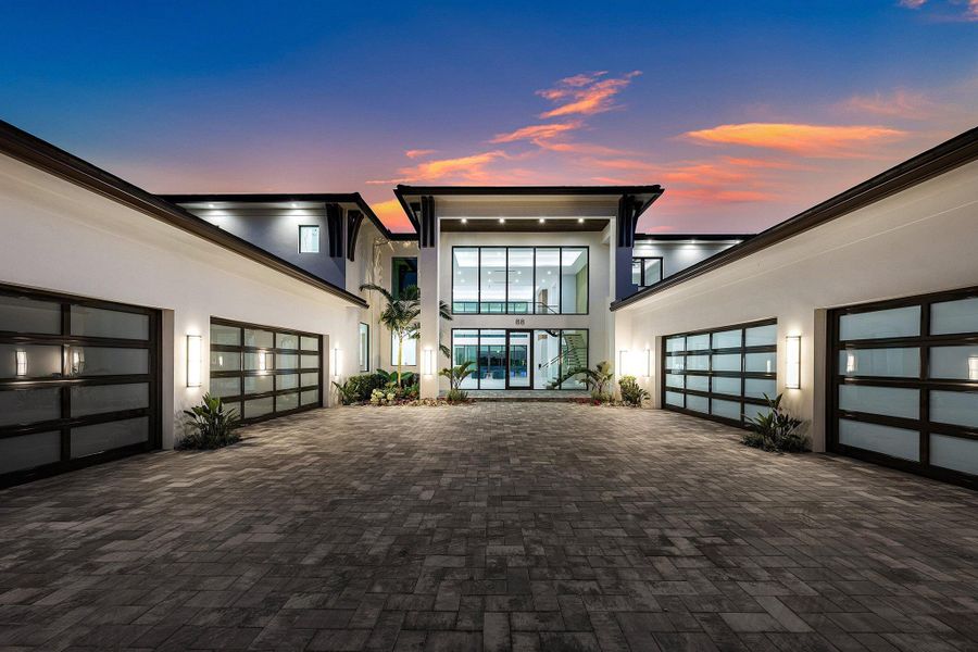 Exterior details and patio area of a home in , Jupiter (Image 28).