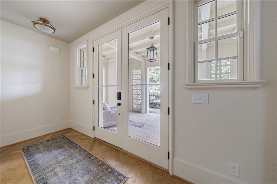 Image 48 of a home in Delmont.