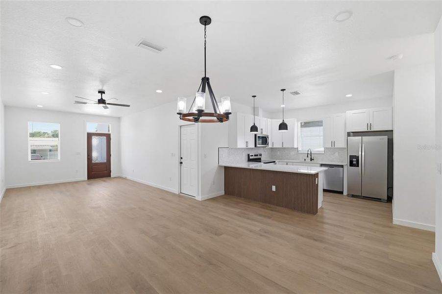 Image 36 of a home in .