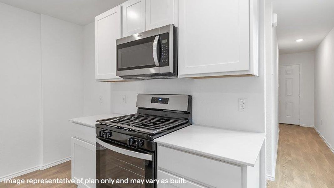 Furnished interior view inside a new home in Blue Ridge Ranch, San Antonio (Image 7).