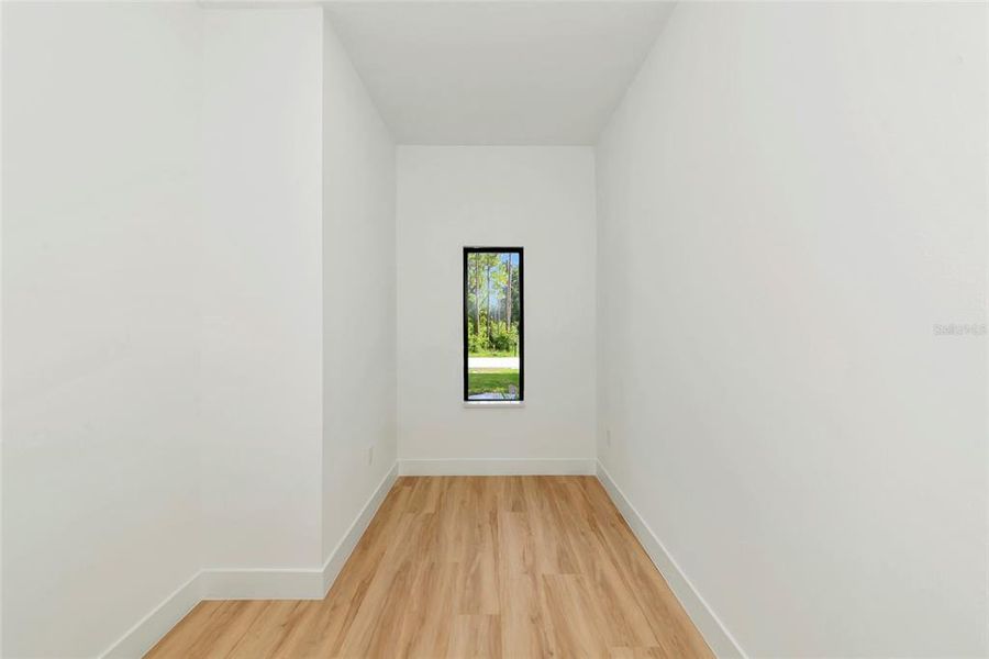 Spacious, unfurnished interior of a new home in , North Port (Image 28).