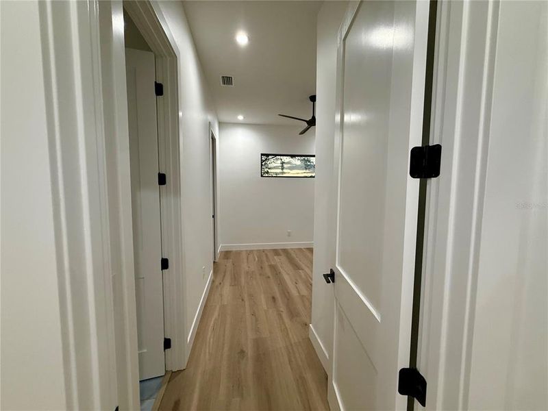 Spacious, unfurnished interior of a new home in , Punta Gorda (Image 36).