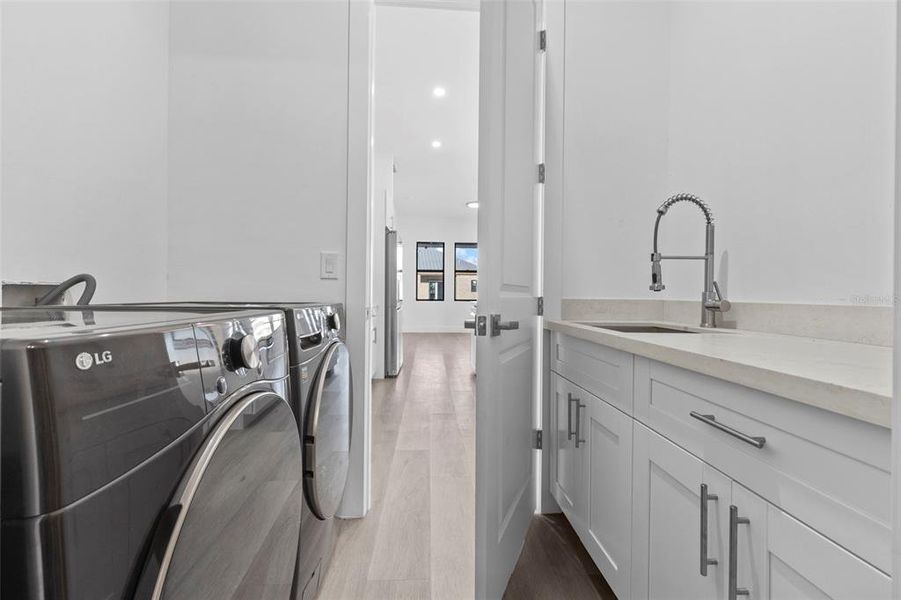 Furnished interior view inside a new home in , Punta Gorda (Image 10). Furnished interior view inside a new home in , Punta Gorda (Image 10).