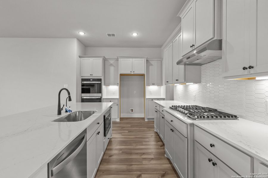 Furnished interior view inside a new home in Homestead, Schertz (Image 5). Furnished interior view inside a new home in Homestead, Schertz (Image 5).