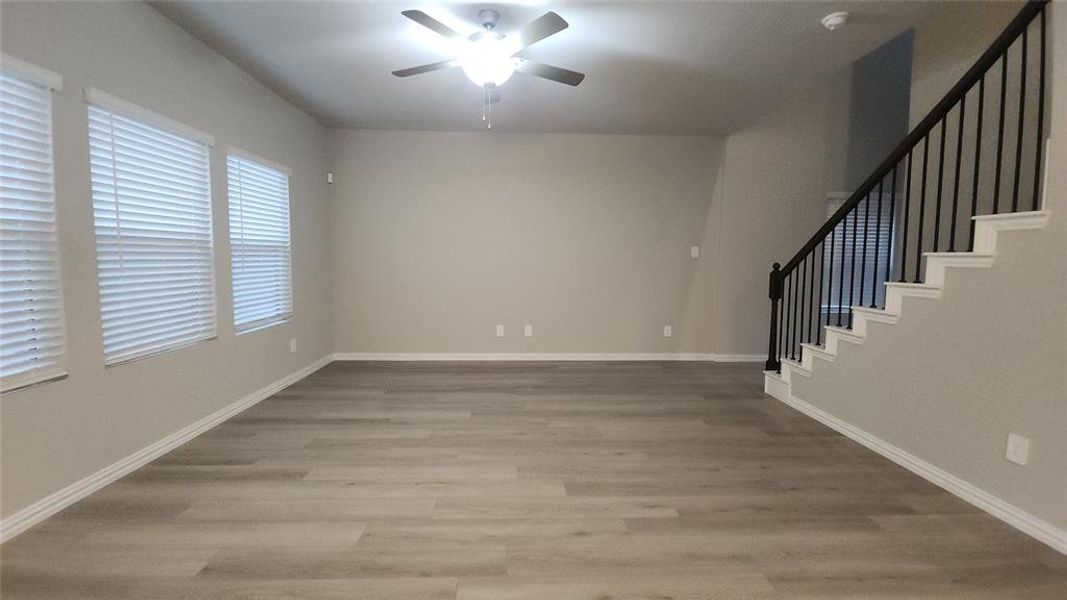 Spacious, unfurnished interior of a new home in Bryant Farms, Melissa (Image 15).