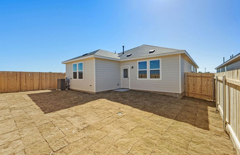 Exterior details and patio area of a home in Larson Crossing, Elgin (Image 23).