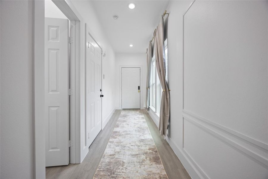 Spacious, unfurnished interior of a new home in , Houston (Image 23).