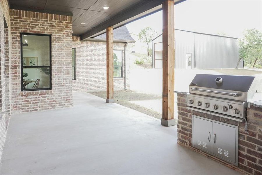 Exterior details and patio area of a home in , Weatherford (Image 4). Exterior details and patio area of a home in , Weatherford (Image 4).