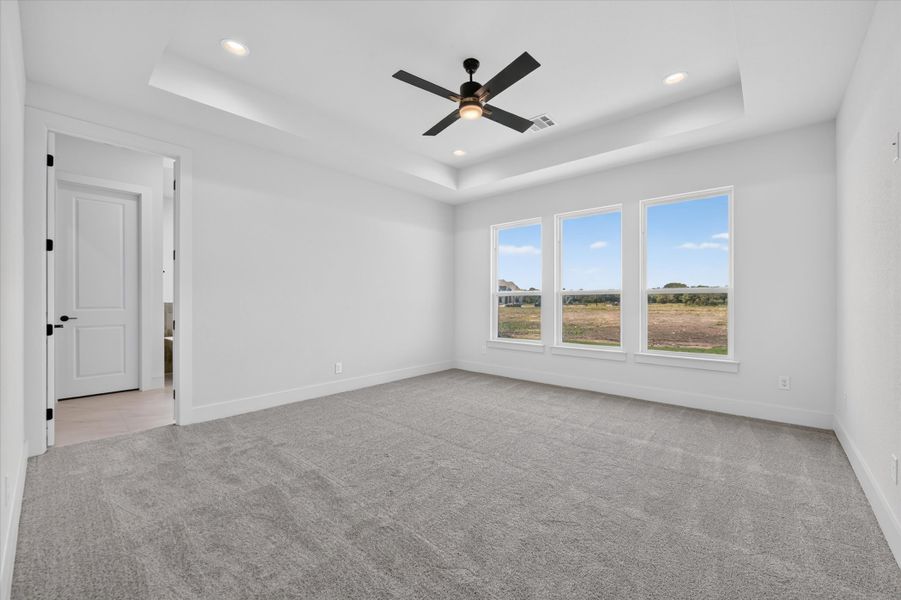 Spacious, unfurnished interior of a new home in Paloma Ranches, Justin (Image 34). Spacious, unfurnished interior of a new home in Paloma Ranches, Justin (Image 34).