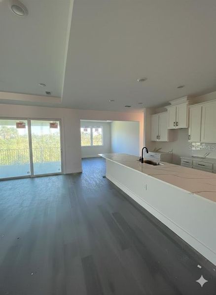 Spacious, unfurnished interior of a new home in , Port Charlotte (Image 12).