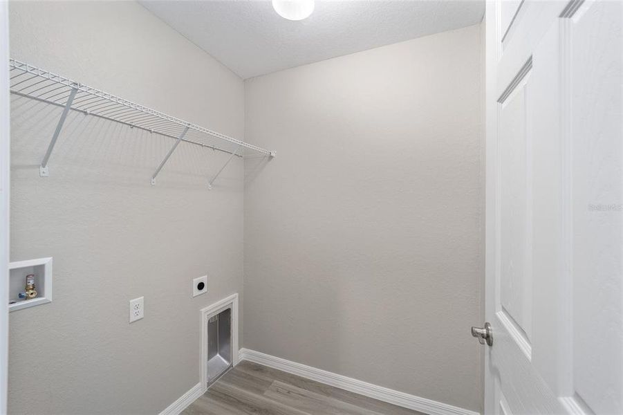 Spacious, unfurnished interior of a new home in , Dunnellon (Image 16). Spacious, unfurnished interior of a new home in , Dunnellon (Image 16).