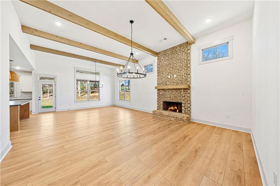 Spacious, unfurnished interior of a new home in , Jefferson (Image 24).