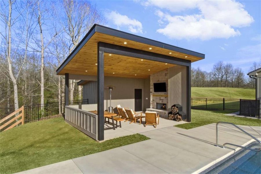 Exterior details and patio area of a home in , Talking Rock (Image 23).