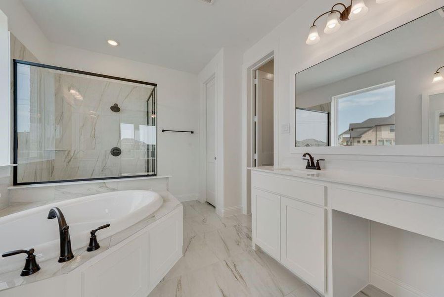 Furnished interior view inside a new home in Dominion of Pleasant Valley, Wylie (Image 11). Furnished interior view inside a new home in Dominion of Pleasant Valley, Wylie (Image 11).