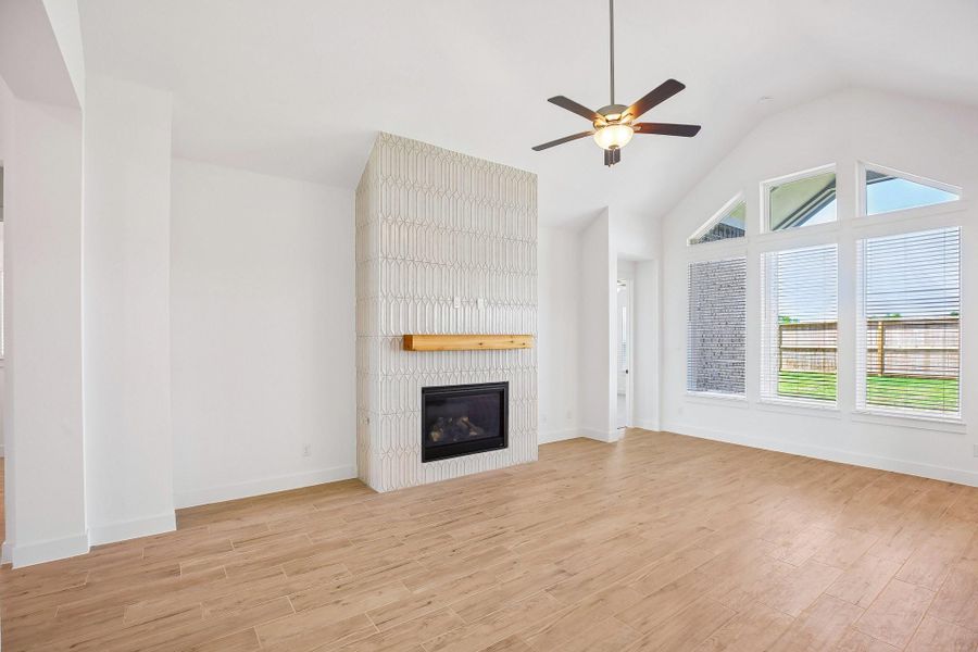 Photos are REPRESENTATIVE of the home /floor plan and are NOT of the actual home.  Selections, features, and room options may vary.