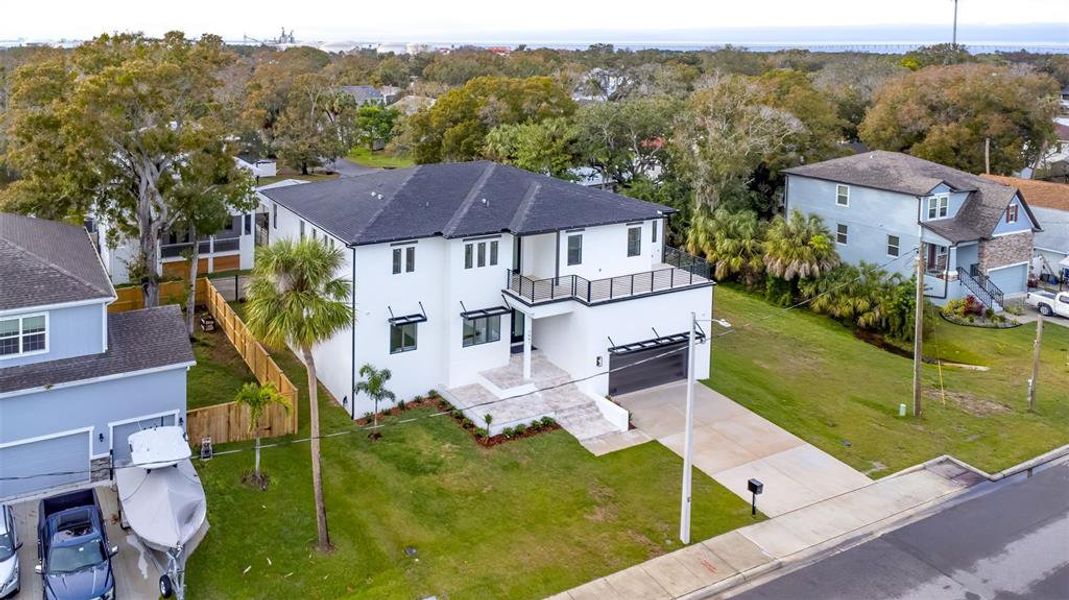 Image 53 of a home in .