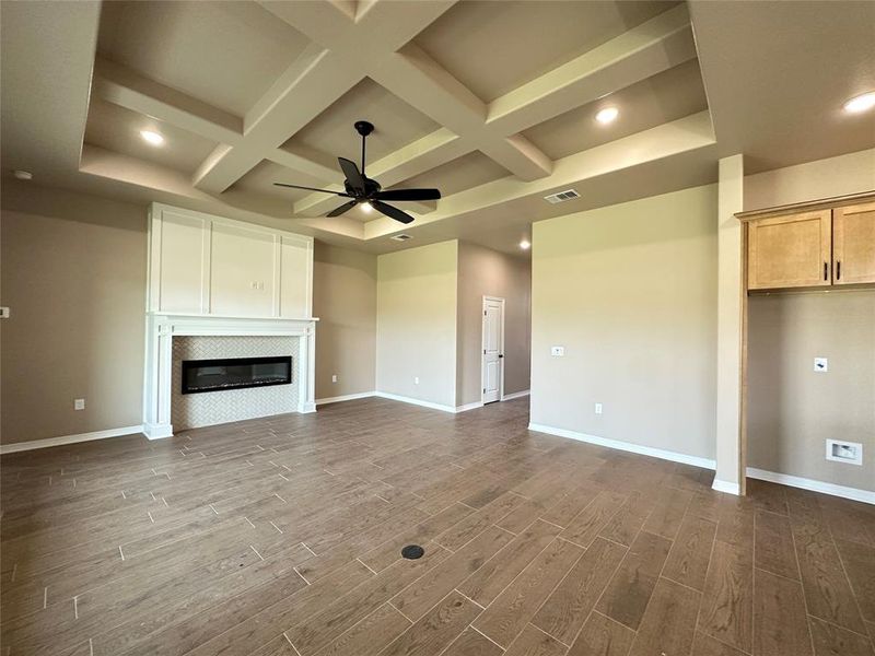 Spacious, unfurnished interior of a new home in , Lorena (Image 19).